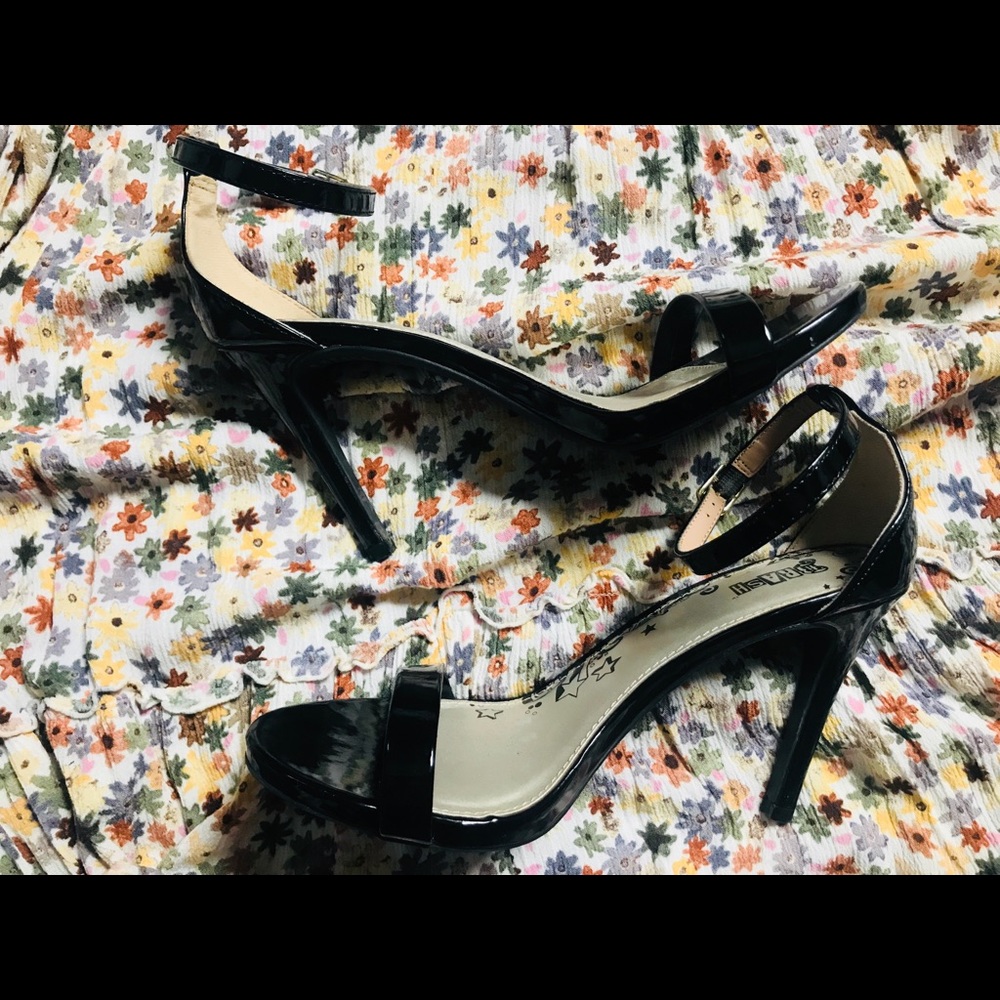 • Black High Heels •